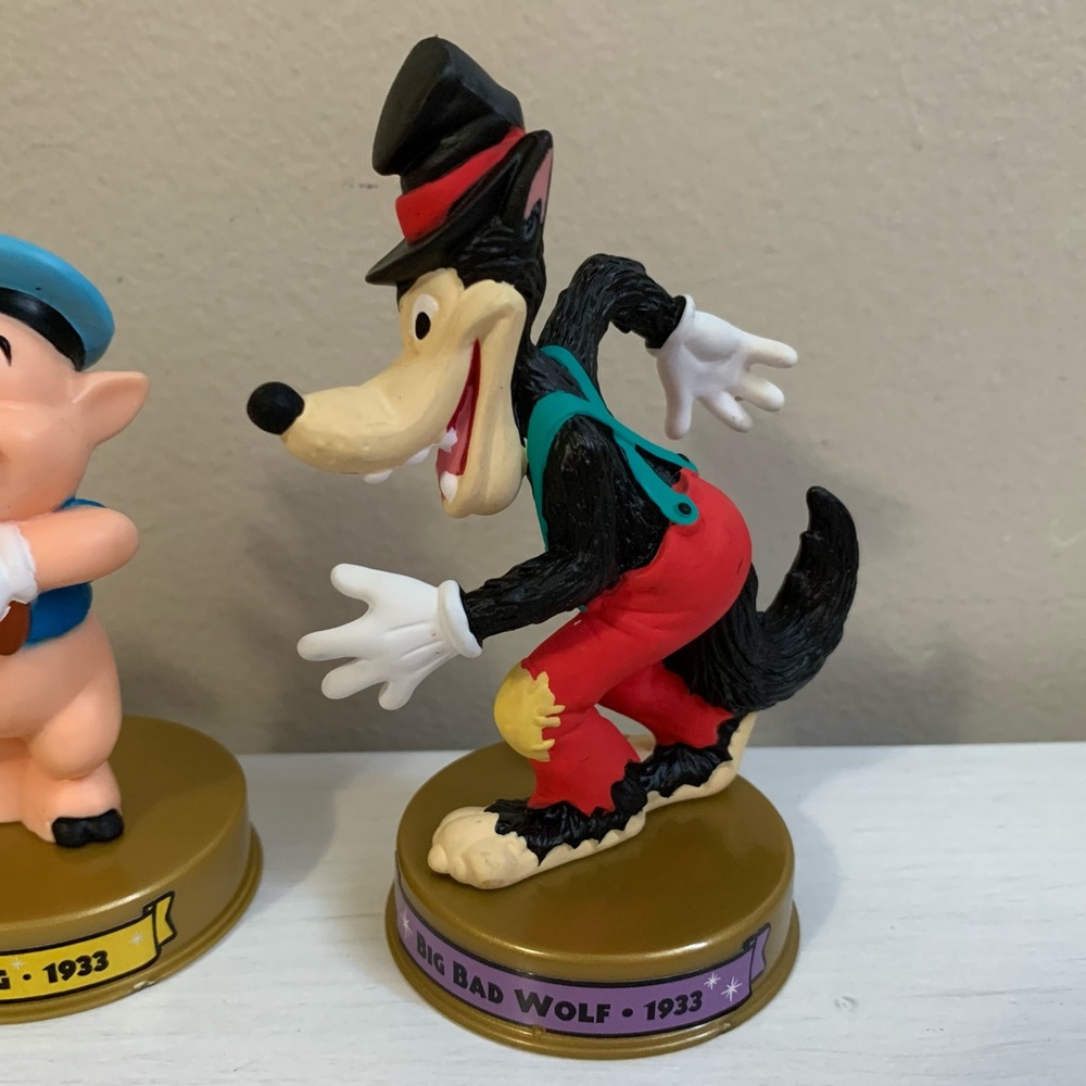 McDonald’s Toys 2002 Disney 100 years of Magic Three Little Pigs & Wolf Figures - Picture 5 of 11